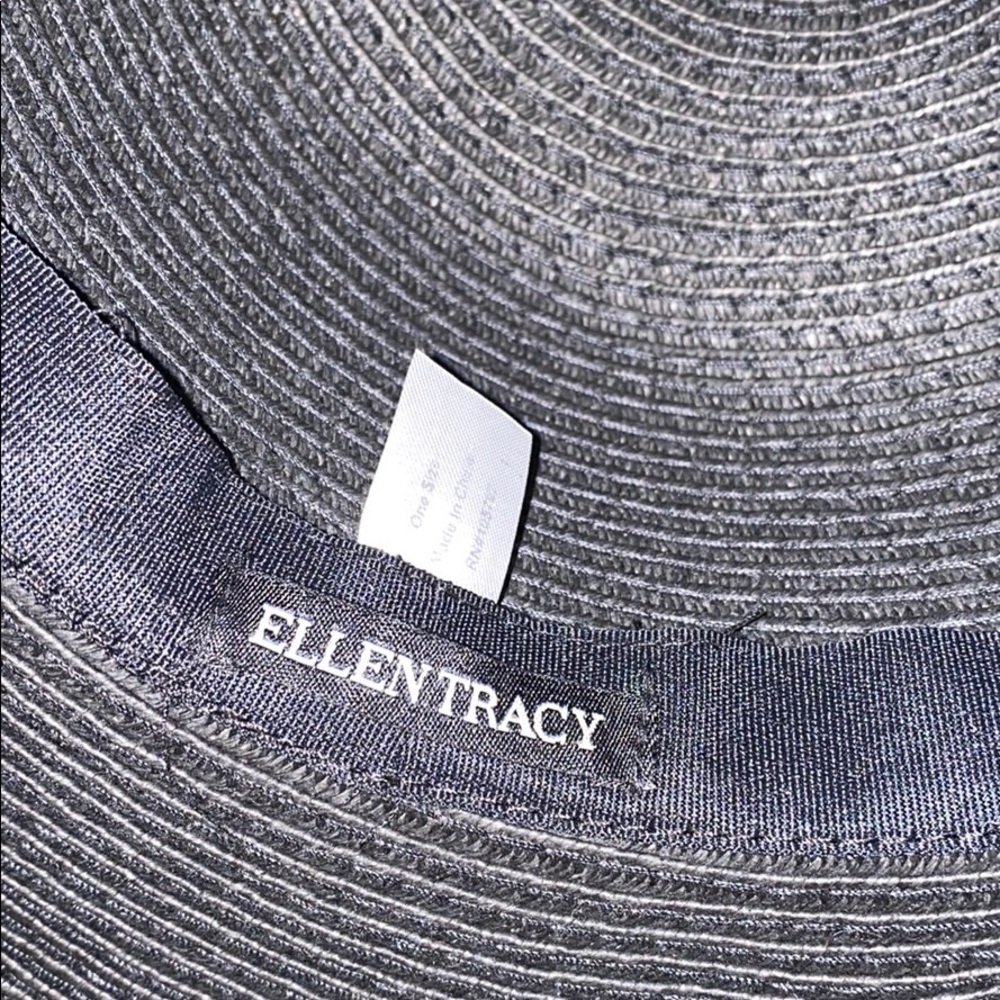Black Ellen Tracy sun hat with accent scarf 👒 - Picture 7 of 10